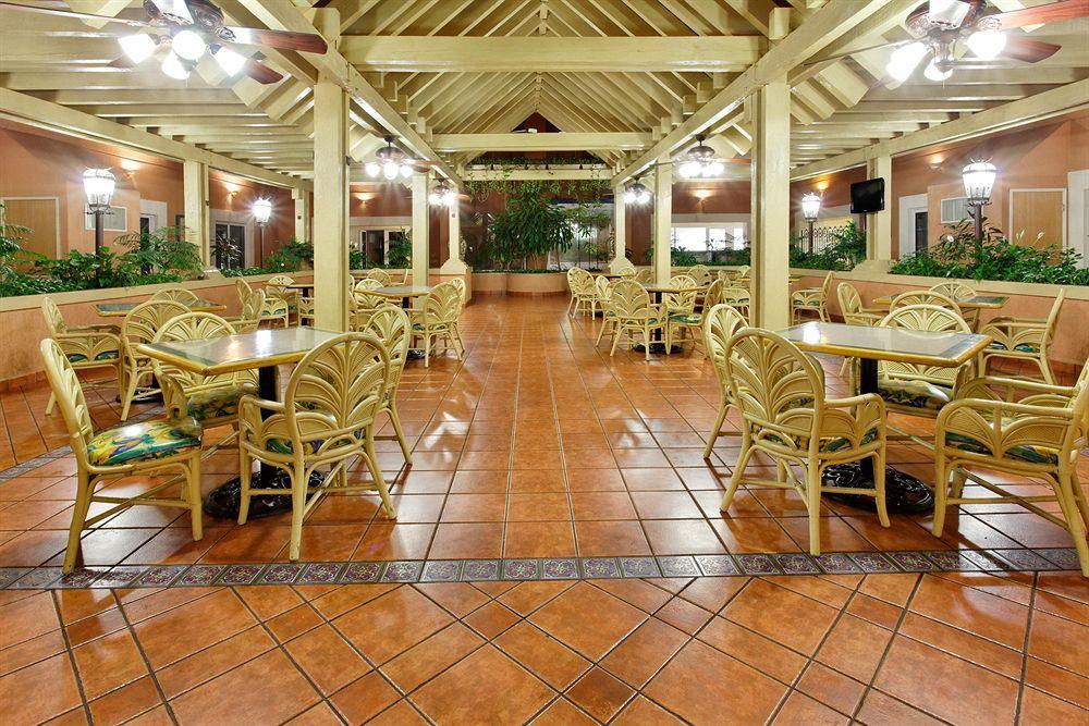 Istay Hotel Ciudad Victoria Restaurante foto